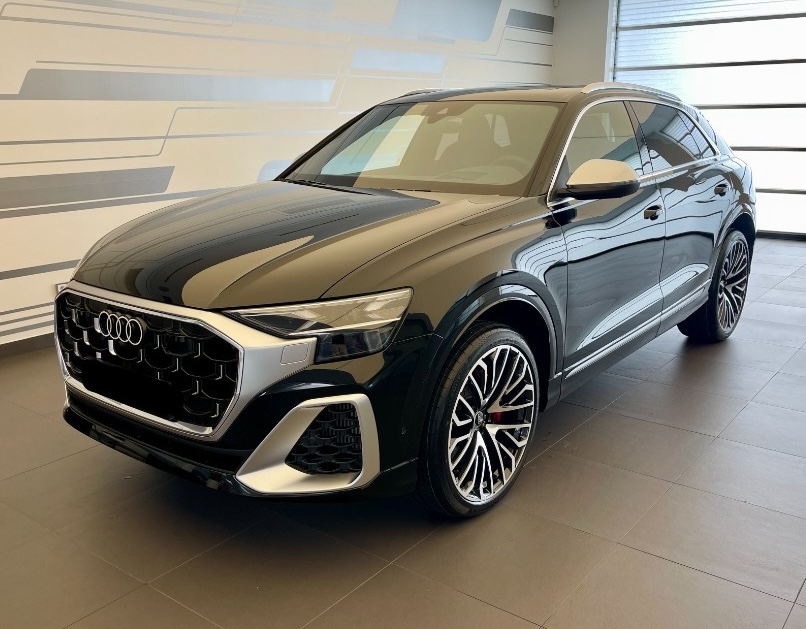 AUDI SQ8 TFSI | FACELIFT | SKLADEM | NOVÉ ČESKÉ AUTO | V8 BITURBO 507 koní | sportovně luxusní benzínové SUV | černá Mythos | černá kůže | maximální výbava | super cena |  nákup online | auto eshop | AUTOiBUY.com